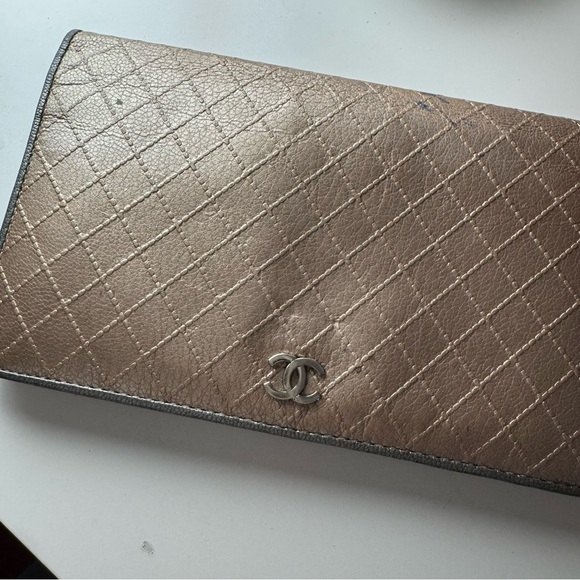 CHANEL Vintage Authentic Quilted CC Logo Wallet - Metallic Bronze - Picture 2 of 6